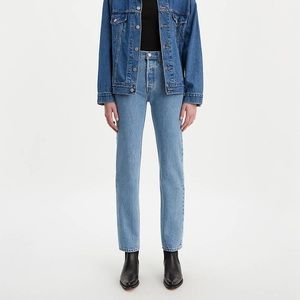 Levi 501 Original Fit Women’s Jeans / Light Wash